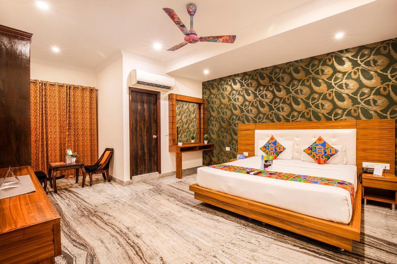 Fabhotel Shoba Estate Delhi Airport New Delhi Exteriör bild
