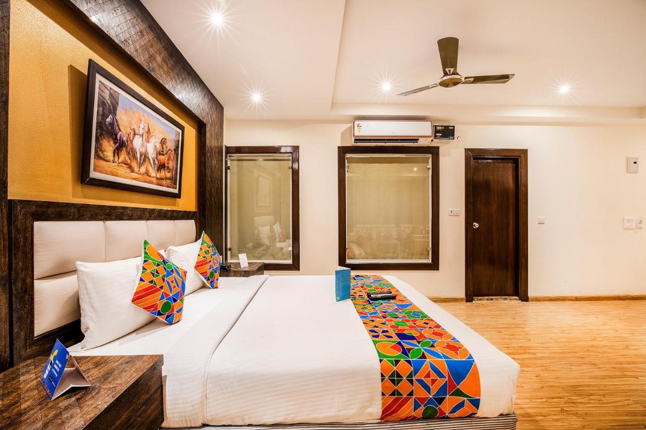 Fabhotel Shoba Estate Delhi Airport New Delhi Exteriör bild