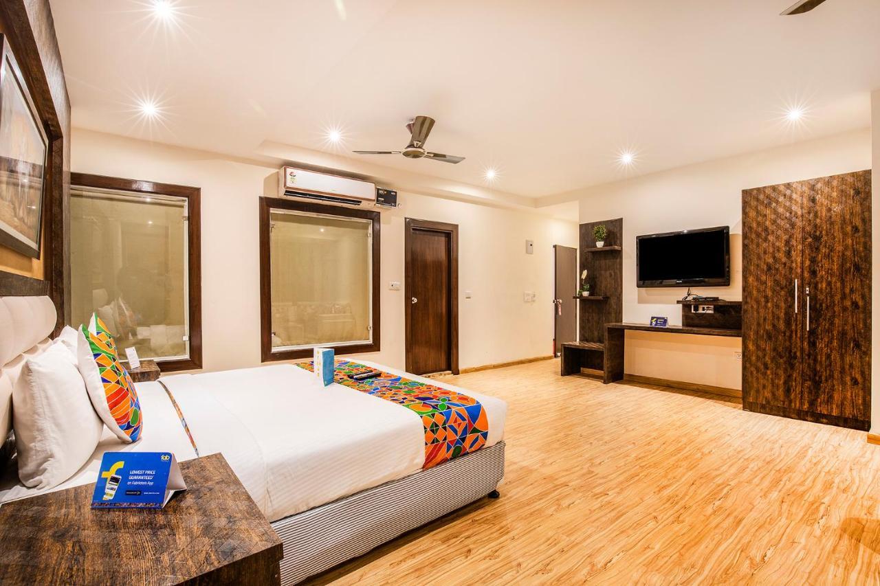 Fabhotel Shoba Estate Delhi Airport New Delhi Exteriör bild