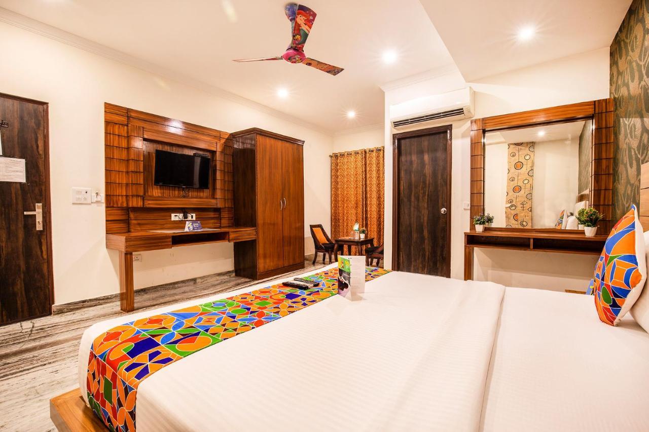 Fabhotel Shoba Estate Delhi Airport New Delhi Exteriör bild
